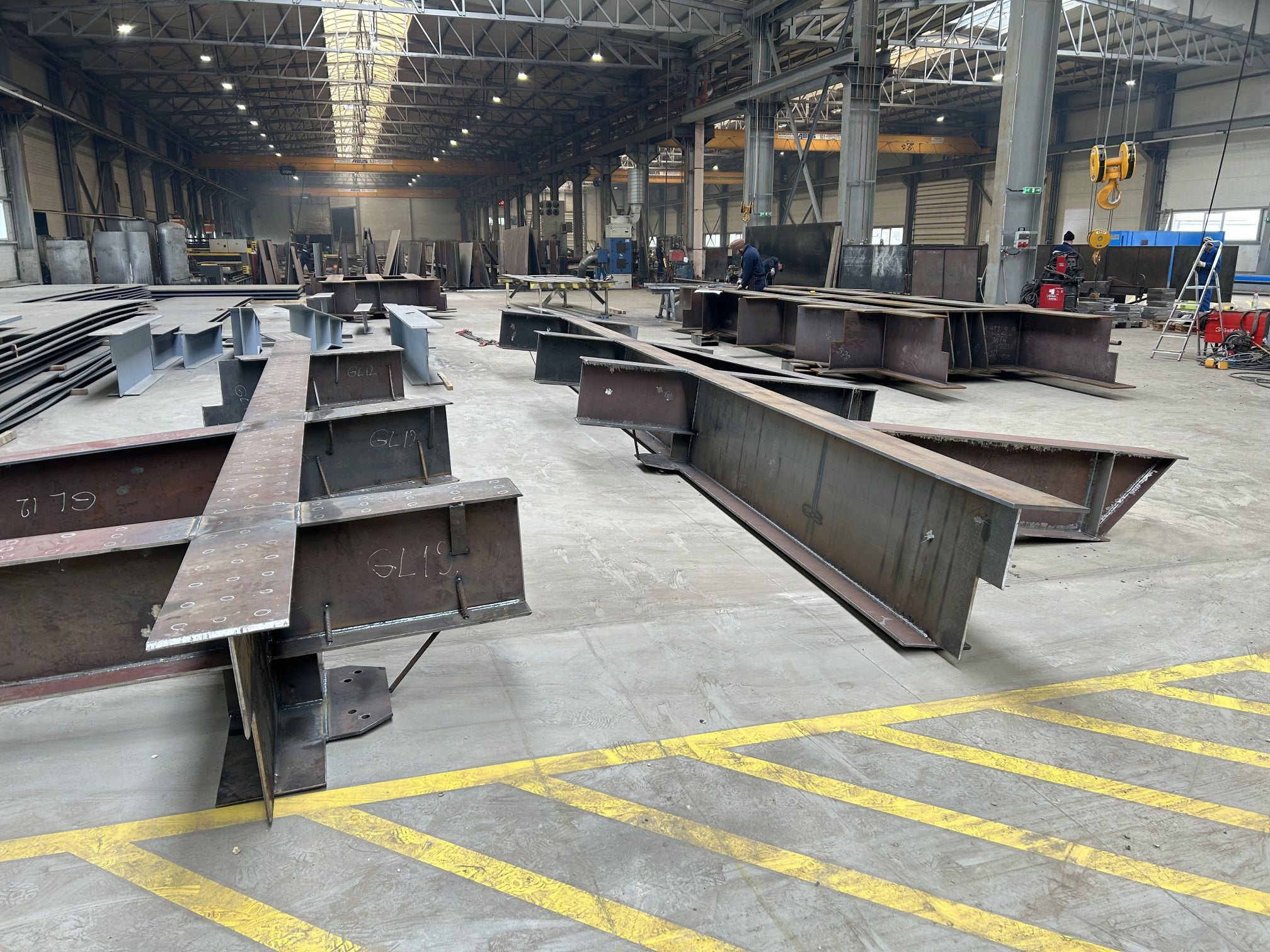 Productie si montaj poduri Genesis