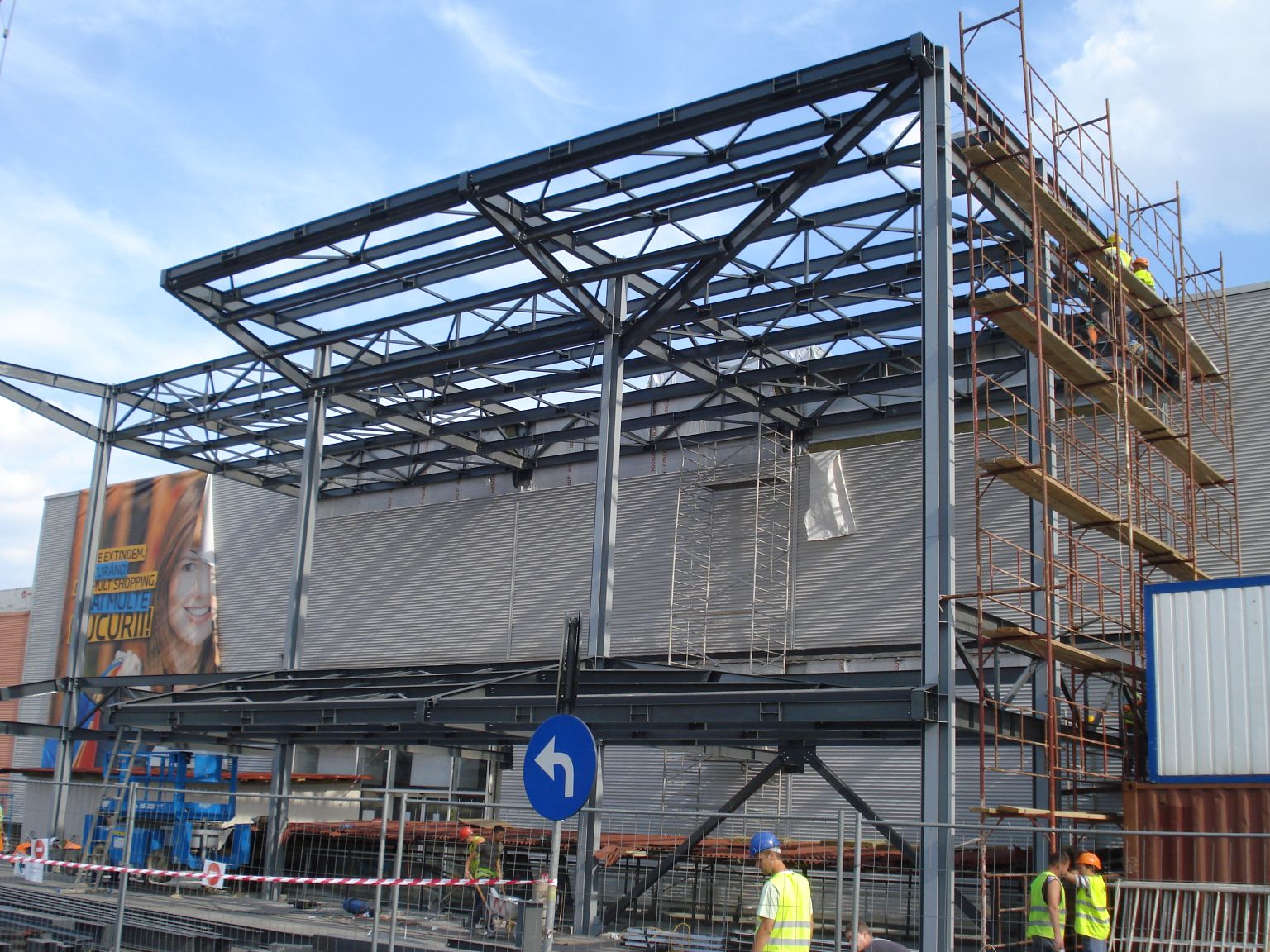 Productie si montaj structura Mall Iris