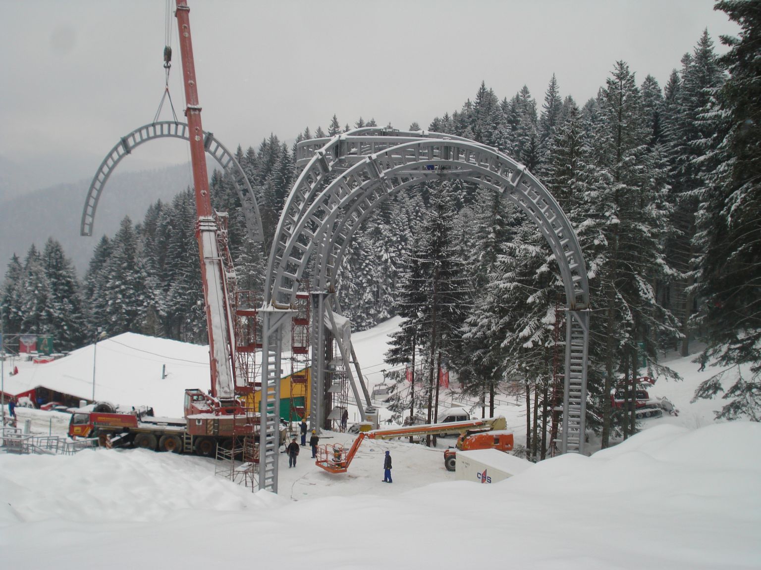 Productie si montaj structura escalada Busteni