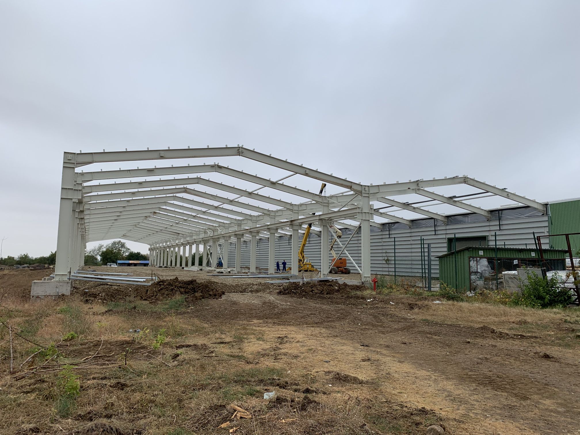 Antreprenoriat general hala productie Metigla